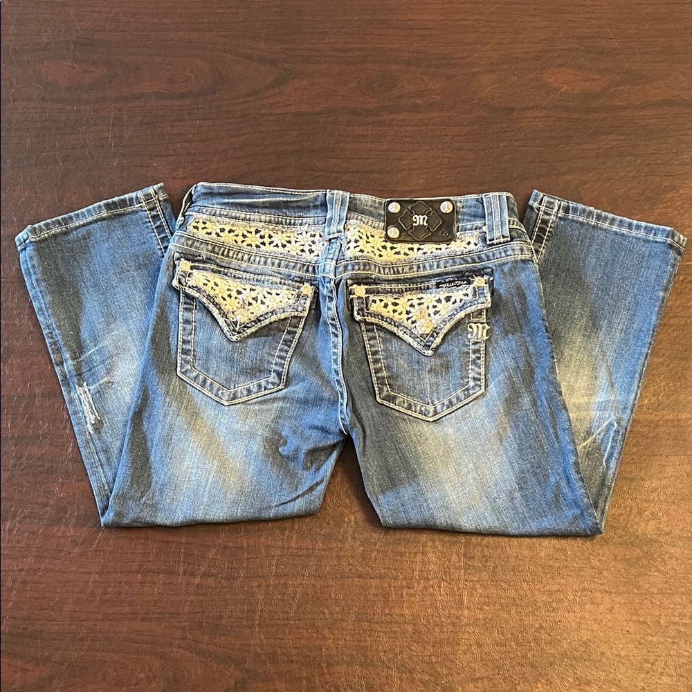 Miss Me Cuffed Capri Jeans with Lace Detail Size 29